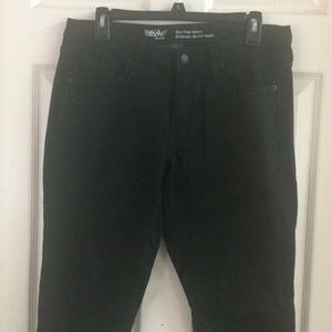 True black skinny jeans